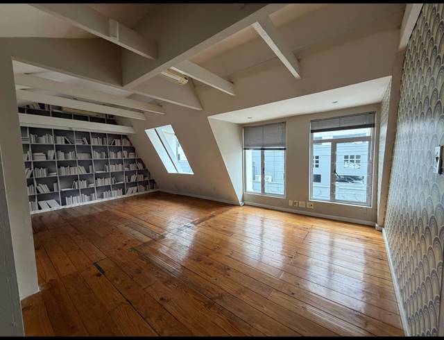 232M² BUILDING TO LET IN CAPE TOWN CITY CENTRE